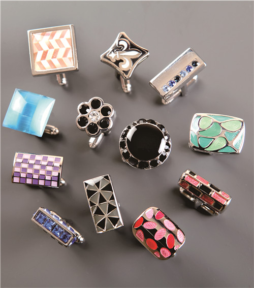 Cufflinks 2