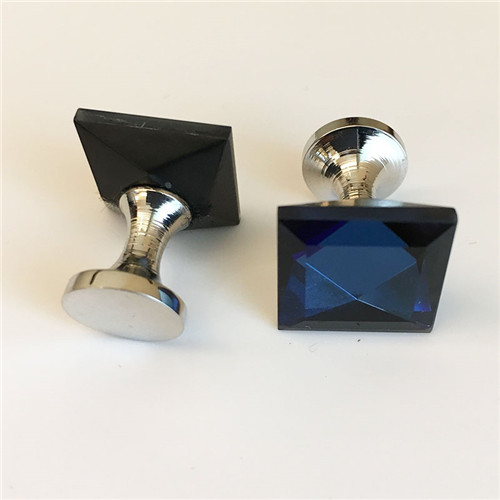 Li-Cufflinks 22