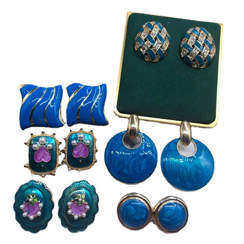 Earrings 10