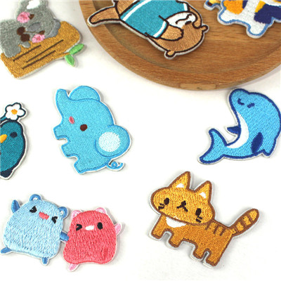 Broderie Patches 25