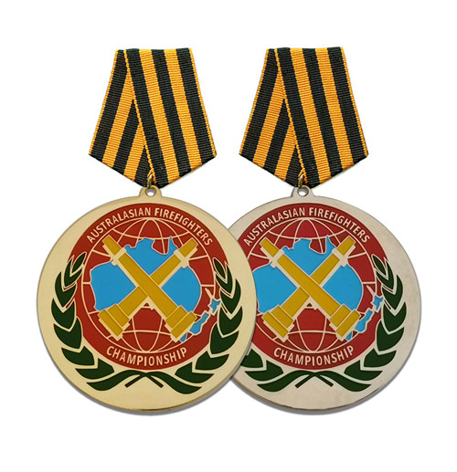 Medali 13